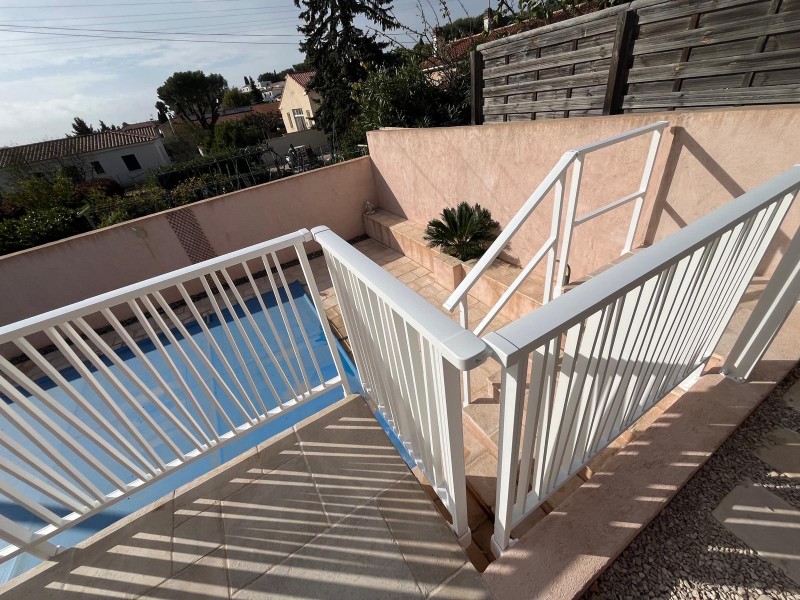 Garde corps Kostum Tevel avec portillon sur Martigues