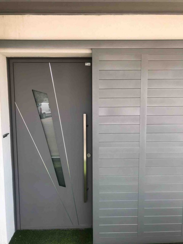  Pose de volets coulissant en aluminium  sur Martigues 