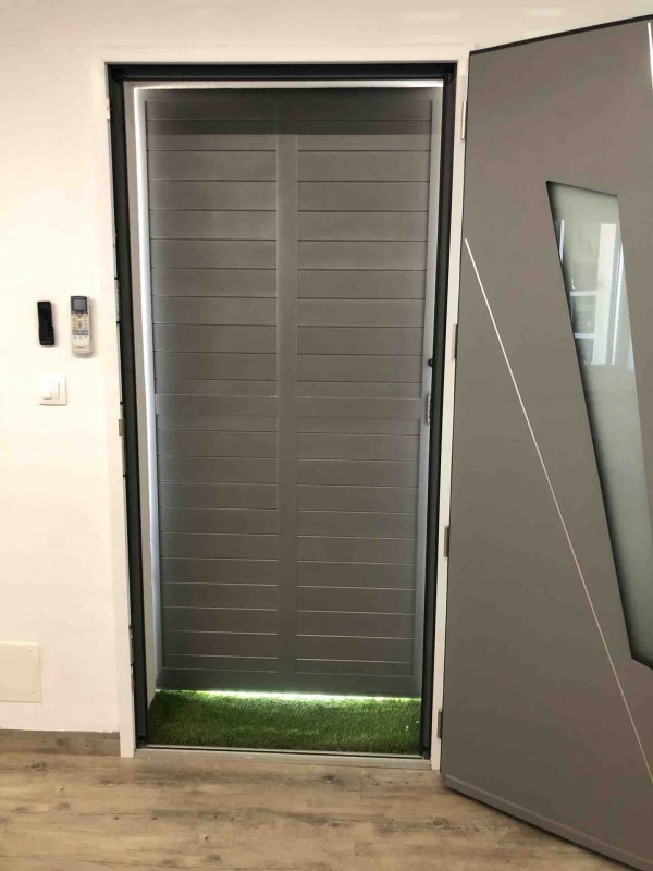  Pose de volets coulissant en aluminium  sur Martigues 