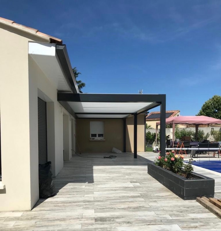 Pergola Open bioclimatique à Vitrolles