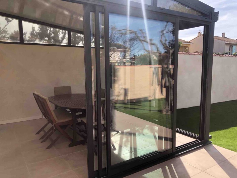 Mise en place d’une Véranda en aluminium sur Saint Mitre les remparts