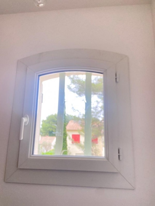 Fenêtre en aluminium à Martigues