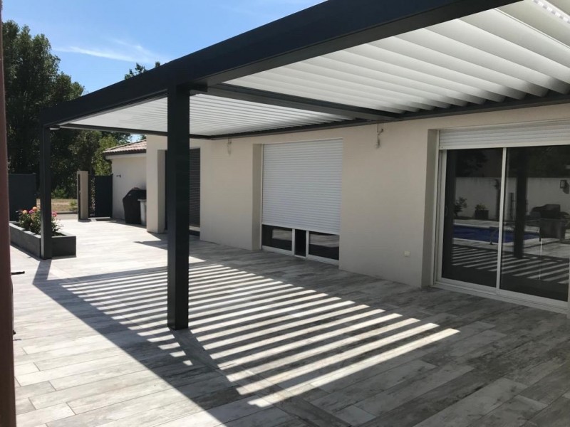 Pergola Open bioclimatique à Vitrolles