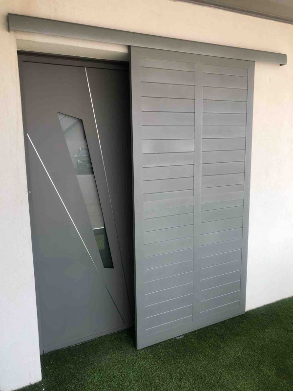  Pose de volets coulissant en aluminium  sur Martigues 