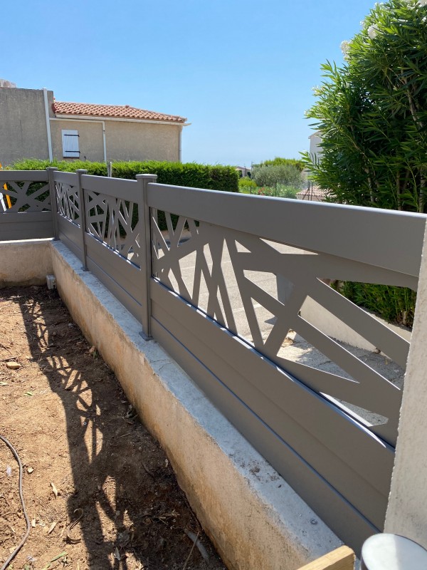 garde corps, clôture sur Carry le Rouet