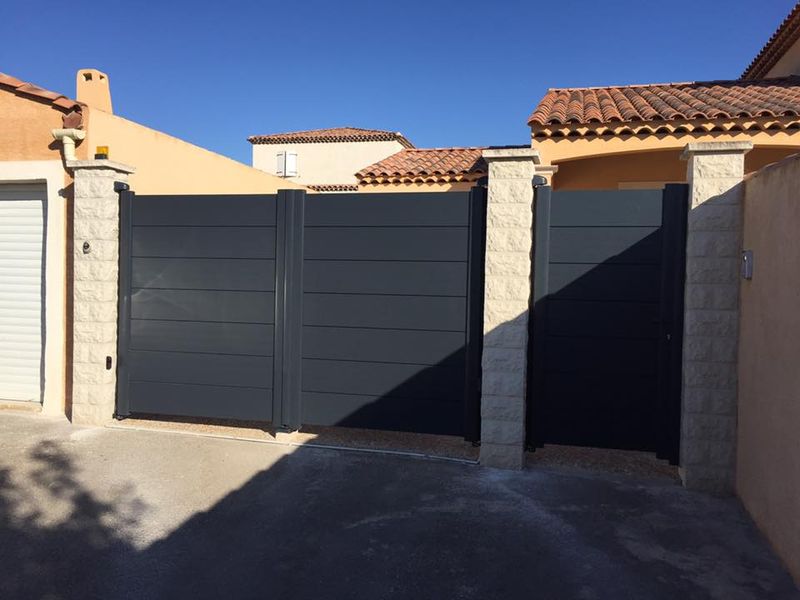 Portail et Portillon en aluminium sur Vitrolles