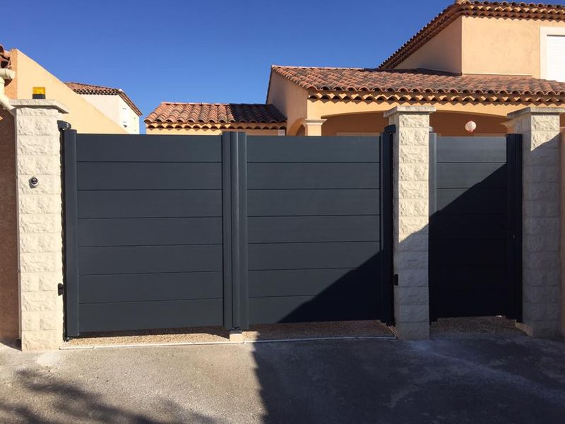 Portail et Portillon en aluminium sur Vitrolles