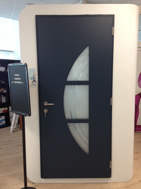 Porte d'expo chez Préfal sur Martigues