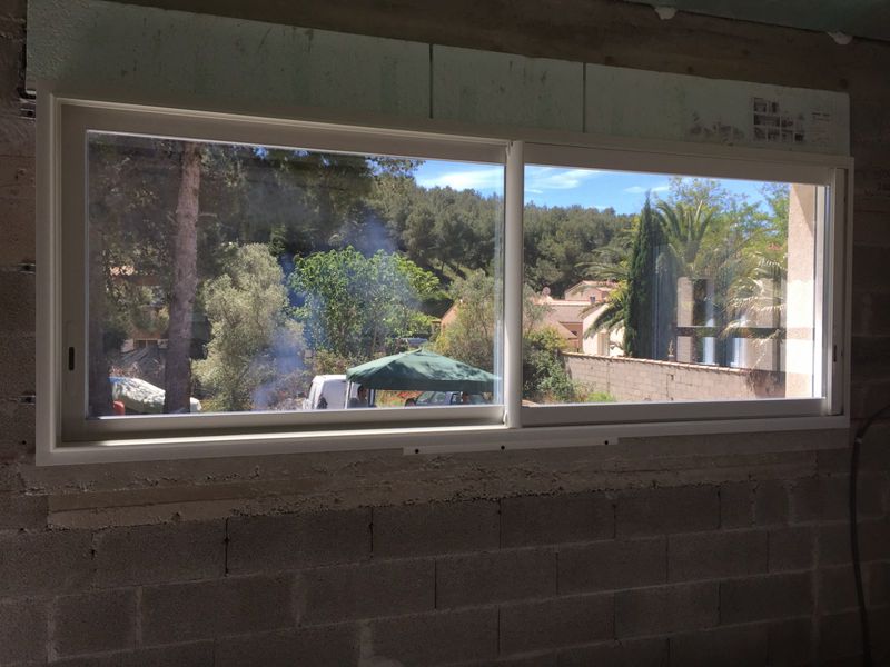 Fenêtre en ALU sur la Couronne