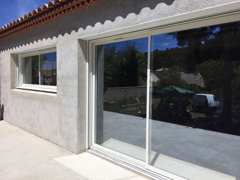 Véranda et fenêtre en ALU sur la Couronne