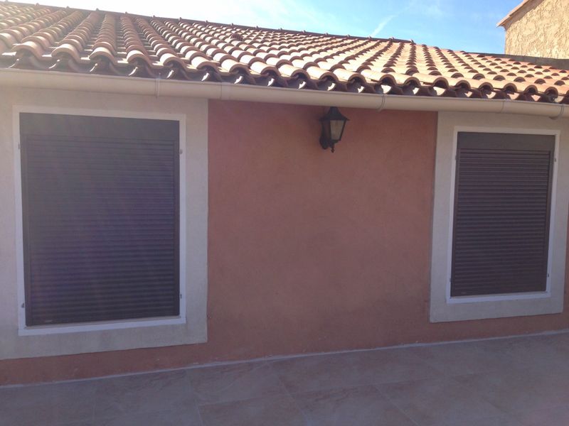 Volets roulants en alu sur Martigues (après)